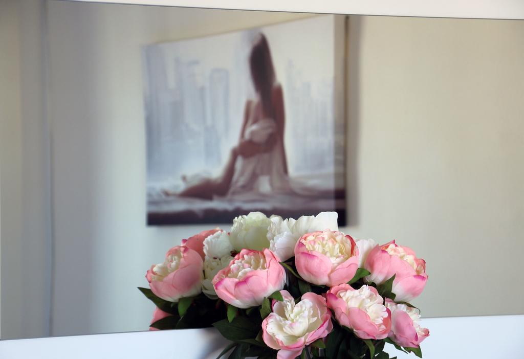 Apartment Blue Rose *